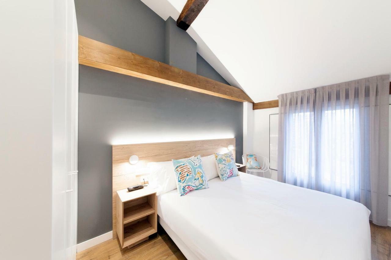 Antique Pamplona Tres Reyes Apartments Kültér fotó
