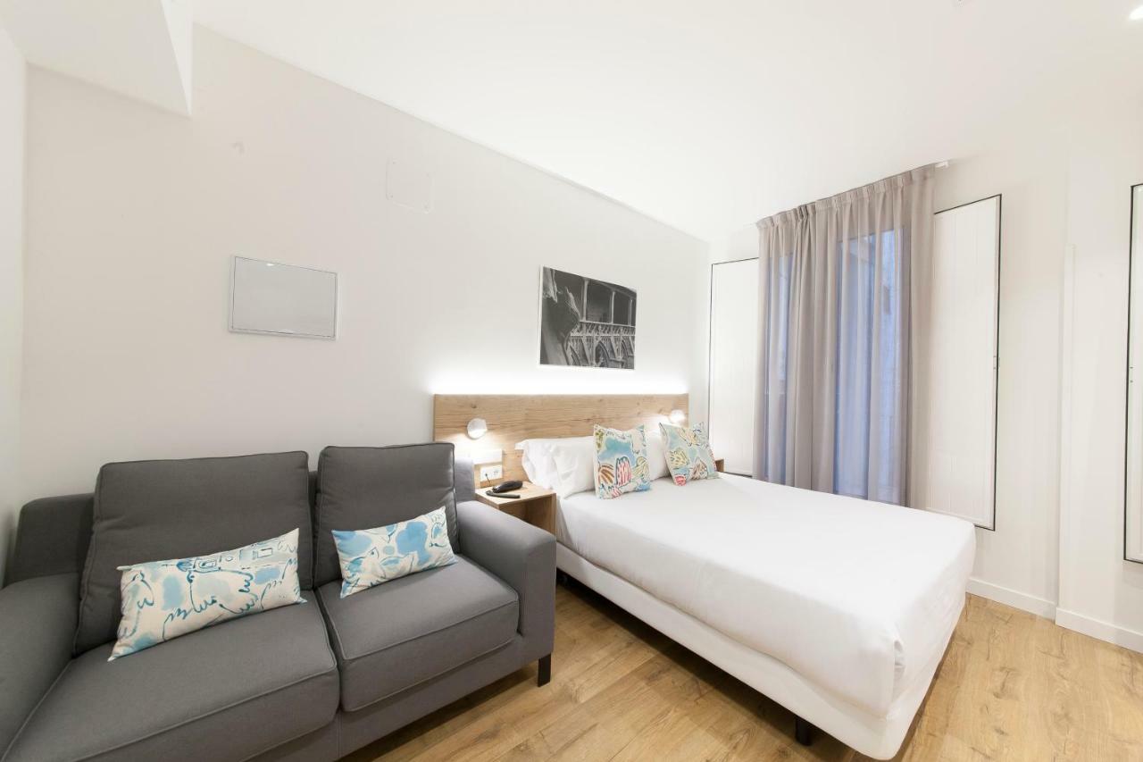 Antique Pamplona Tres Reyes Apartments Kültér fotó